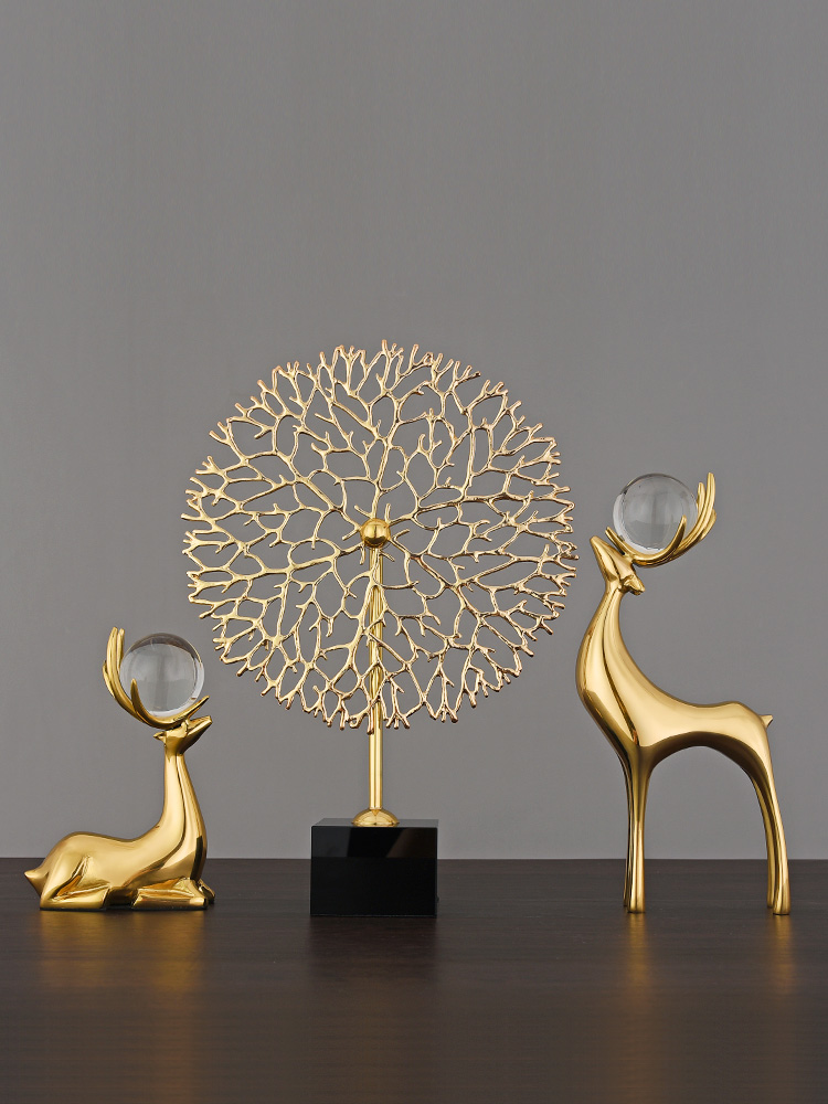 European light luxury brass deer ornaments Home accessories Creative living room wine cabinet TV cabinet Desktop decoration Housewarming gift