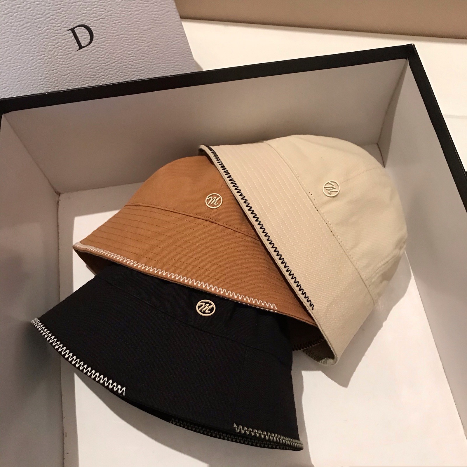 Bucket Cap Woman Autumn Winter Thin style Japanese 100 lap fisherman hat big head circumference sun protection short hat along leisure letter basin cap