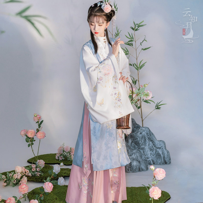 Like a dream-Ming Hanfu women's spring and summer fairy spirit original full set of horse-faced skirt than A three-piece tunic
