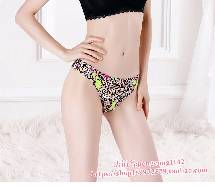 Áo thun da báo Leopard T phụ nữ nóng bỏng đặc biệt Sao băng nặng 200 kg không có dấu vết eo thấp tập thể dục cotton cỡ lớn mm béo - G-string do lot nam