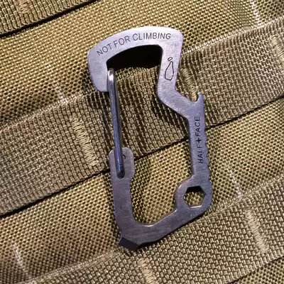 Stainless steel keychain D-ring quick hanging multi-function tool