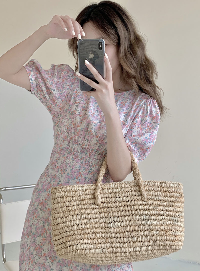 Xiaoxiaola 1937 blogger with the same style powder fresh high ji floral cool ins wind dress waist waist temperament skirt