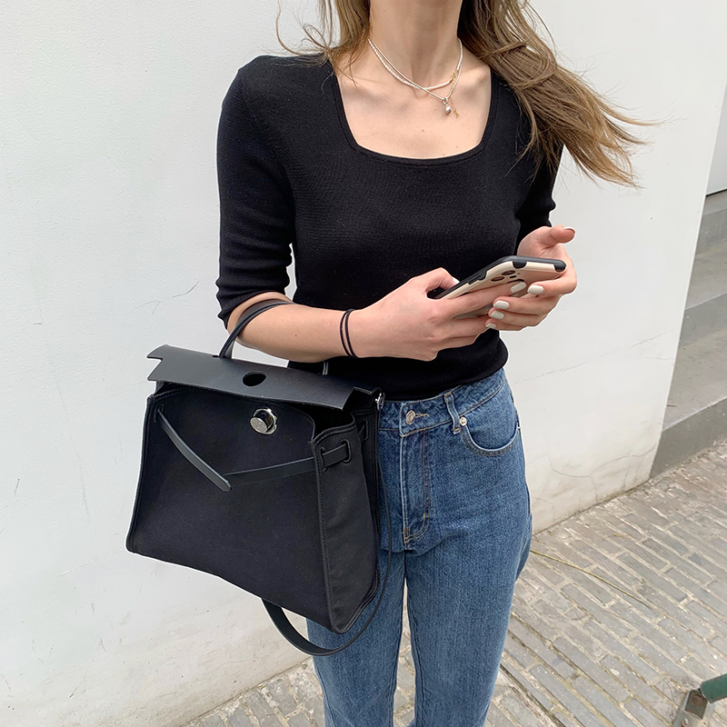 Xiaoxiaola 1937 new summer knitted sweater women's three-color square collar temperament slim slim top TOP bottoming shirt