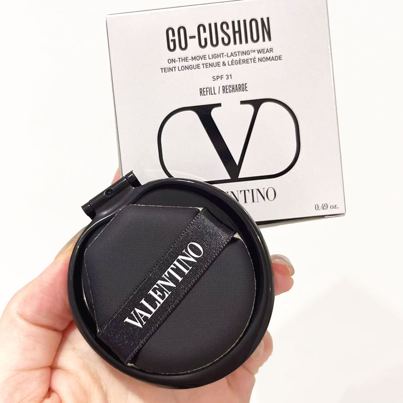 Valentino Water Glow Cushion Light and Shadow Long-Lasting Lightweight Foundation Liquid Water Glow Concealer Clear and White Refill La1 Valentino Water Glow Cushion Light and Shadow Long-Lasting Lightweight Foundation Liquid Water Glow Concealer Clear and White Refill La1