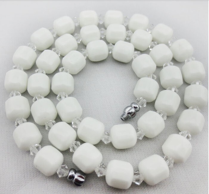 Beijing Luo Maipai Yi Shi Necklace Genuine Anti-Counterfeiting Verification Luomai New Product Direct Sales Genuine Women's Model Beijing Luo Maipai Yi Shi Necklace Genuine Anti-Counterfeiting Verification Luomai New Product Direct Sales Genuine Women's Model