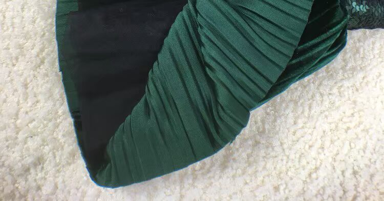 Mới trẻ em thời trang cổ điển khí chất sequin ren xếp li khuôn viên áo gió váy công chúa hoa cô gái váy đồ bộ cho bé gái