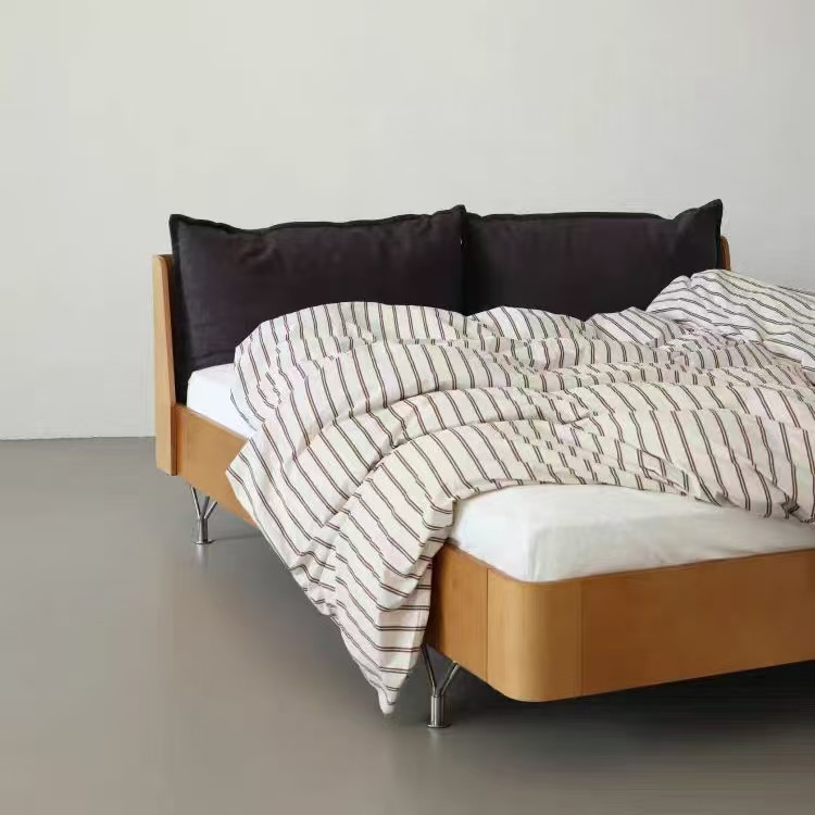Medieval-Style Solid Wood Bed for Small Apartments, Modern and Simple Fabric Soft Backrest Lamia Double Bed 1.8m