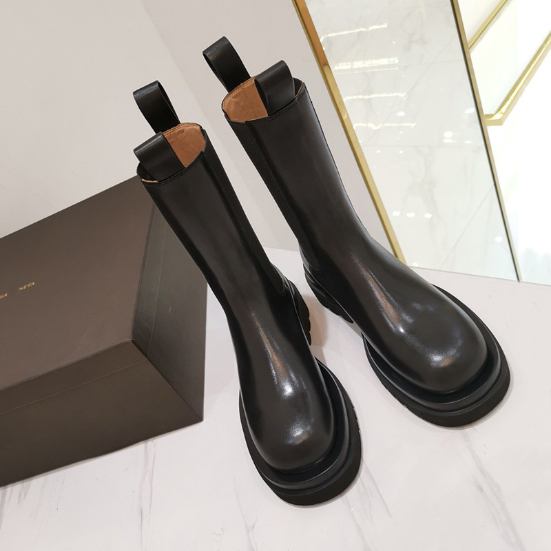 High Set Fetal Bull 2022 New Smoke Pipe Short Boot Female Thick Bottom Middle Cylinder Chelsea Boot FAR BV Martin boot