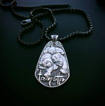 Spot American William Henry Silver P37 Guardian Polar Bear Silver Carved Guitar Pad Necklace