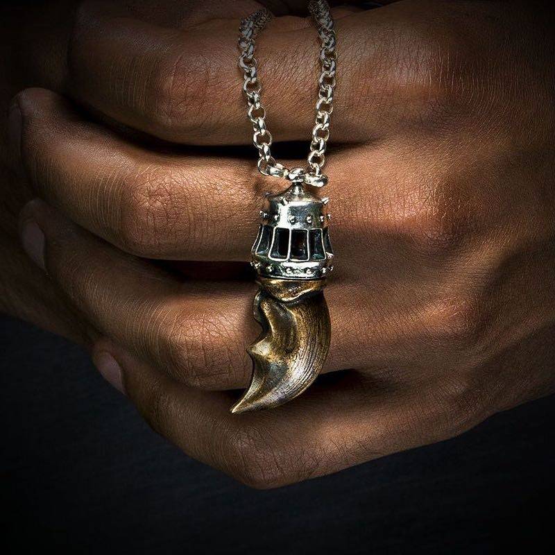 Spot American William Henry P38 Wang's claw silver warrior paws hand bronze - crashed bronze chain necklace