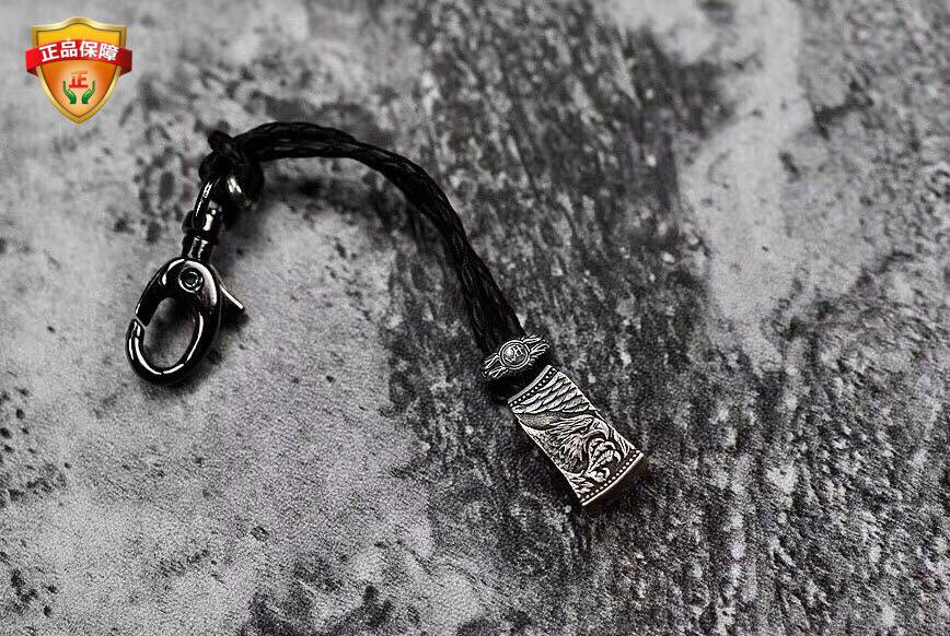 Spot New American William Henry Silver Carved Hand Carved Hand Handled Handled Handle Knitting Key Chain