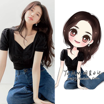 Pei Xiuzhi the same black sexy low-cut v-neck short-sleeved t-shirt feminine temperament slim thin base shirt top 2021