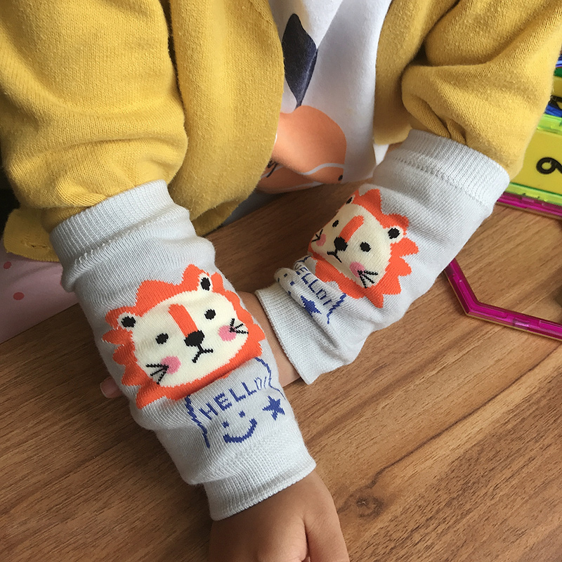 Short knitted cotton elastic cuff jacket baby boy short arm cover wrist baby cartoon thickened sleeve short kneecap
