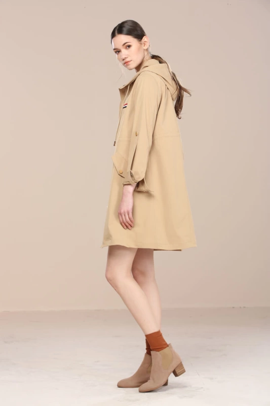 Áo khoác nữ chính hãng Yiyu 2019 Mùa thu đô thị mới Áo khoác ngoài tự nhiên hoang dã H3F25 - Trench Coat