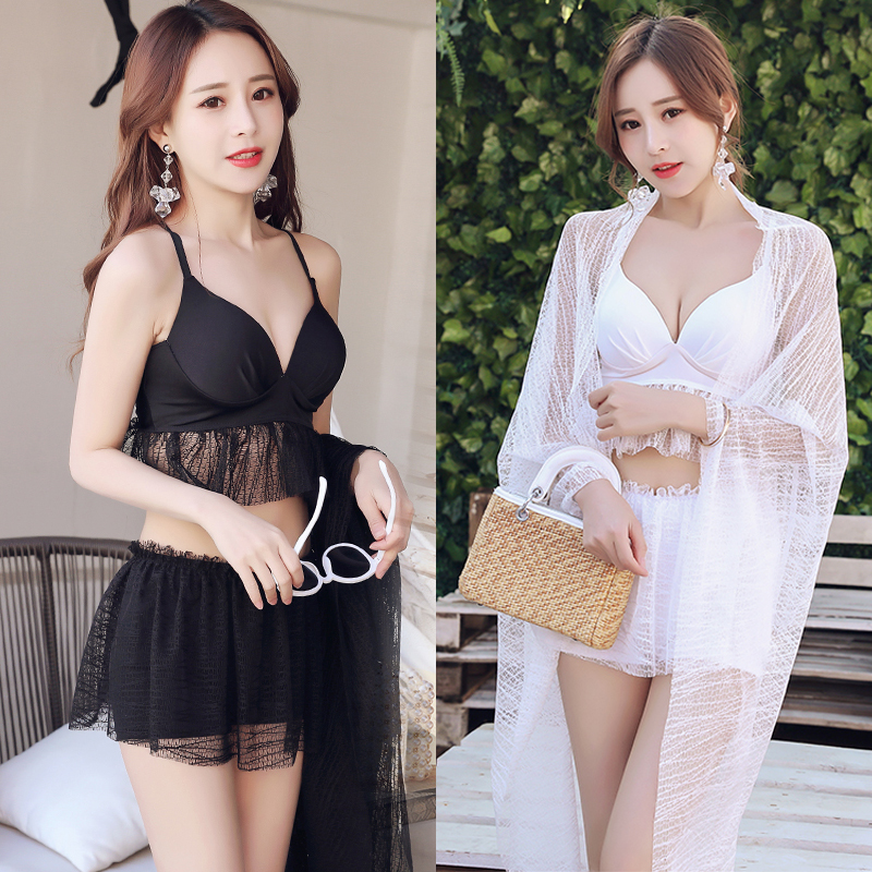21 years new swimsuit women's two-piece bikini white three-piece style shawl shoulder skirt style small balsamic swimsuit spa