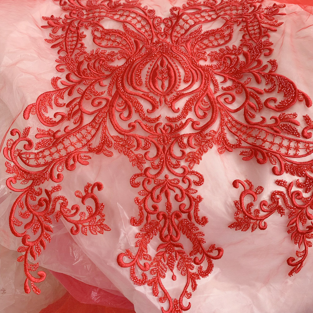 Schwarze, Elfenbeinfarbene, Rote Perlenbesetzte Luxus-Stickerei-Spitzenaufkleber für Hochzeitskleider, Modenschau-Dekoration, Handgemachtes DIY RS4122 – Detail 9