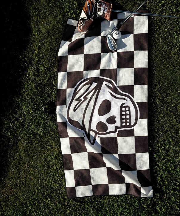 Authentic Devereux Golf Outdoor Camping Carpet Golf Checkerboard Skull Sports Large Shawl Towel