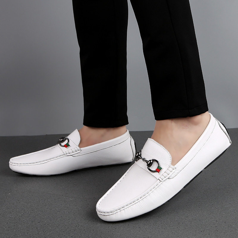 First layer cowhide men's casual bag shoes Doudou shoes a pedal Korean version of the tide small white shoes sports style men's leather men's shoes