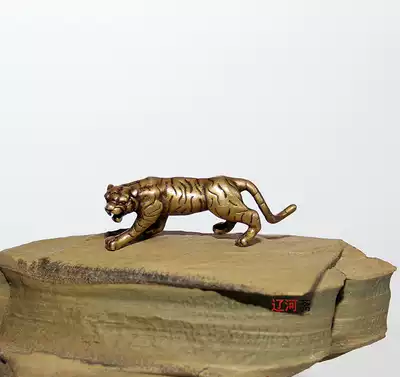 Handmade tiger ornaments vintage creative pure copper brass play Zodiac Zodiac town house lucky Tiger solid gift