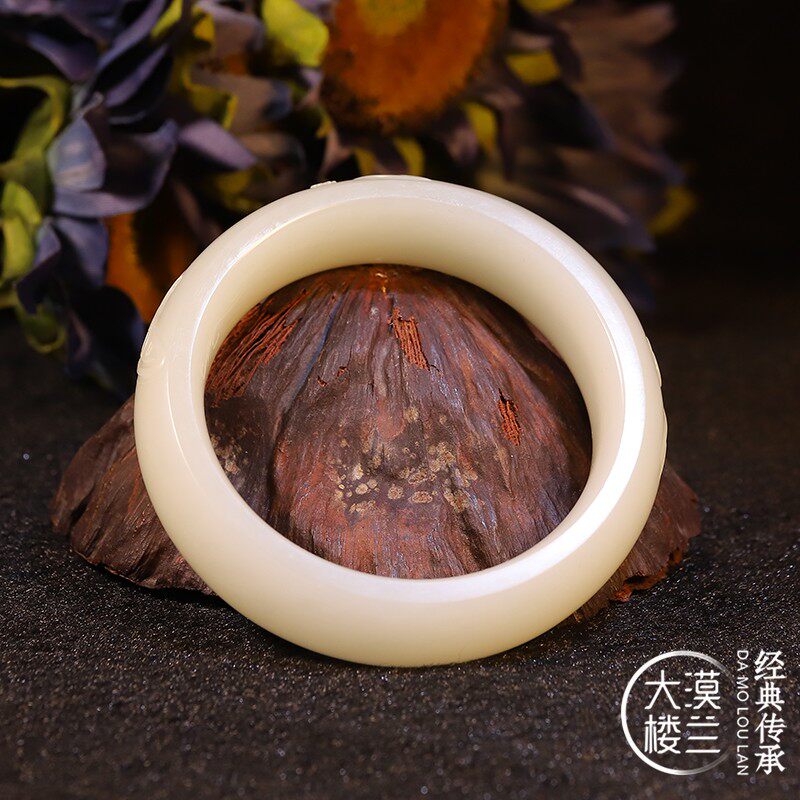 Zhengzong (large desert land) collection Xinjiang and Tian Yuseed stock full leather with type bracelet true seed genuine leather inner diameter 57 4