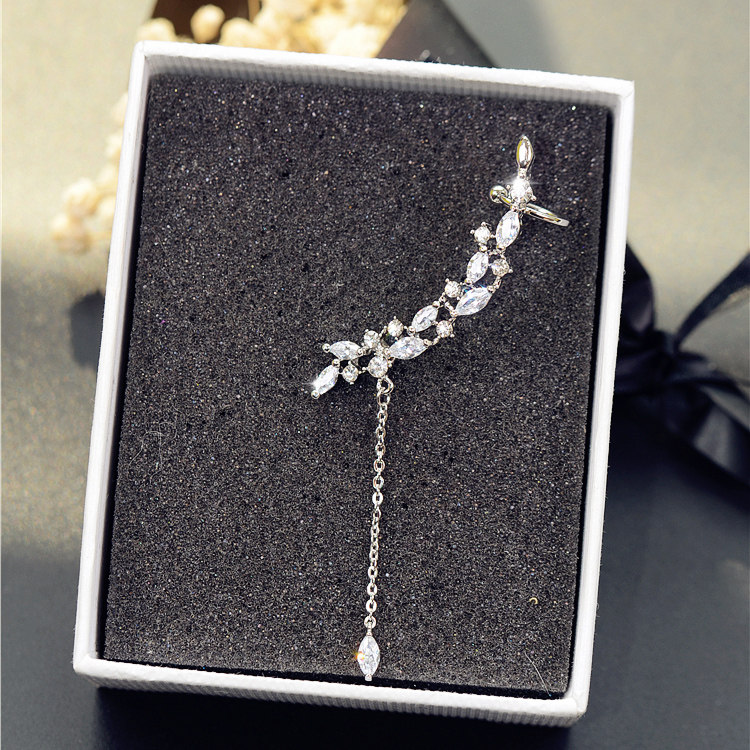 925 Silver Ear Pin Personality Day Korea Flash Drill Ear Pin Ear Clip Earrings Woman Earbone Clip Nightclub Ear hanging ear accessories 0201