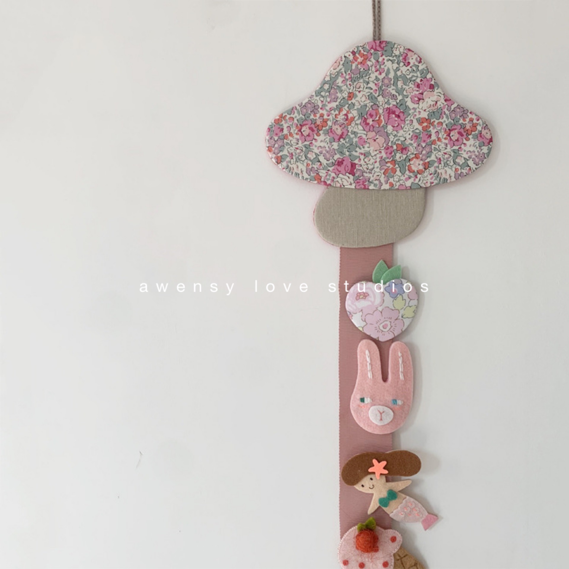 Awensy love Korea ins children baby hairpin storage with wall hanging hair accessories finishing belt cherry mushroom