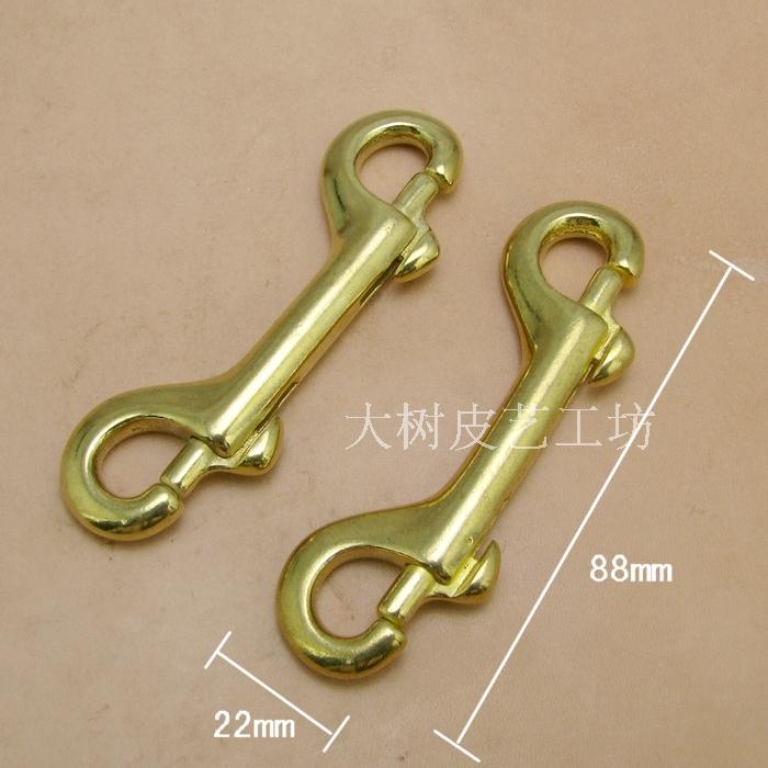 Double Head Brass Dog COPPER PLIERS BUTTONS WALLET HOOK HANDMADE LEATHER BAG CARRYING LOOPS HOOK-BUCKLE ACCESSORIES (TK72)