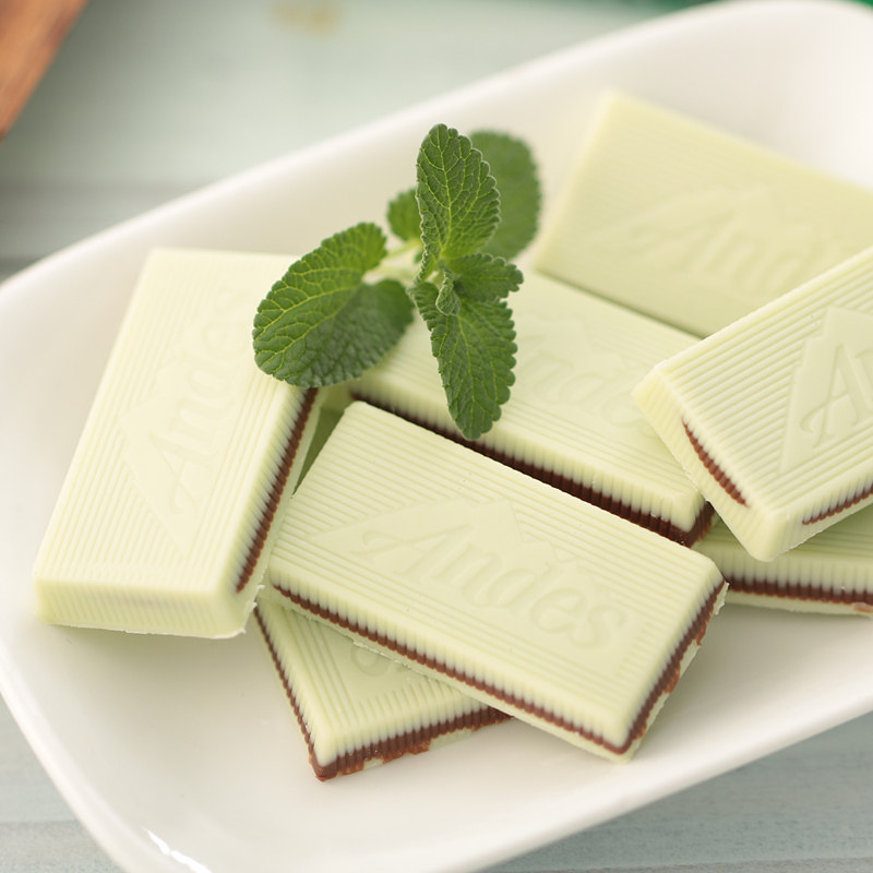 American imports of snacks Andy Corporal Andres Double Mint Chocolate 132g 28 slices of Andime Cocoa Butter