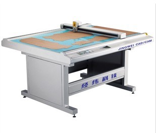 Manufacturer promotion Jingwei clothing luggage sample cutting machine EDO-1762A Jingwei cutting machine door-to-door installation