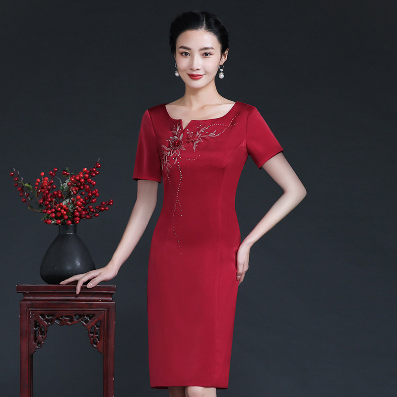 2021 new wedding mother dress noble western style high-end happy mother-in-law wedding dress mother-in-law cheongsam
