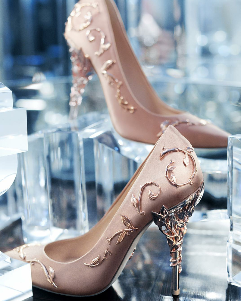 Grosshandel Luxus Frauen Pumpen Spitzschuh Blumen Absatz Hochzeit Schuhe Frauen Elegante Seide Brand Design High Heels Damen Pumps Von Casualfashion 91 79 Auf De Dhgate Com Dhgate