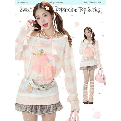 NERESUM strawberry-printed off-the-shoulder long-sleeved T-shirt for women, sweet star-shaped neckline, slightly translucent back, sun-protective smock