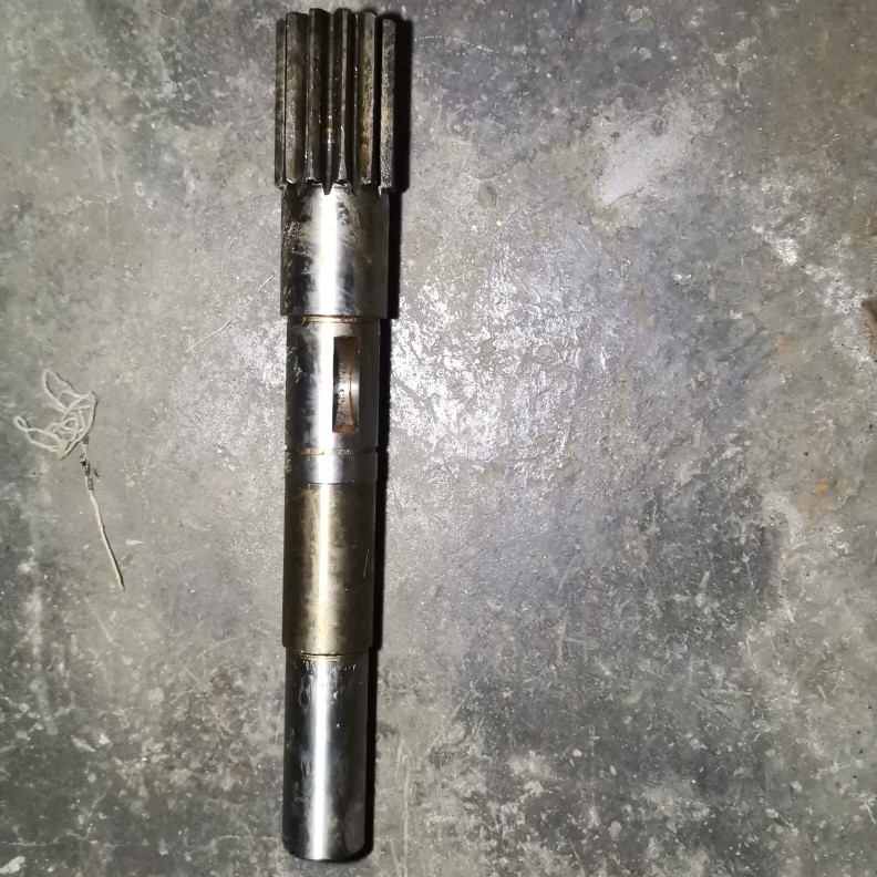 Machine tool accessories Taiyuan CT6140A CT6140B 6070 gear shaft M2 5Z12 length 246