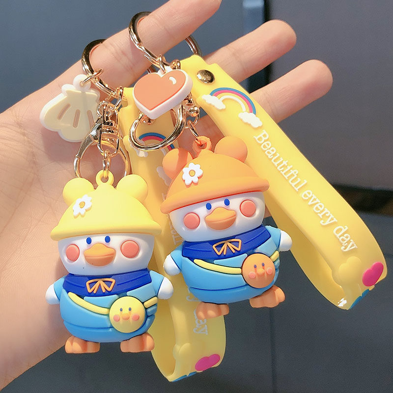 Cute cartoon red duck doll keychain girls school bag doll pendant couple exquisite car key chain hanging ornament
