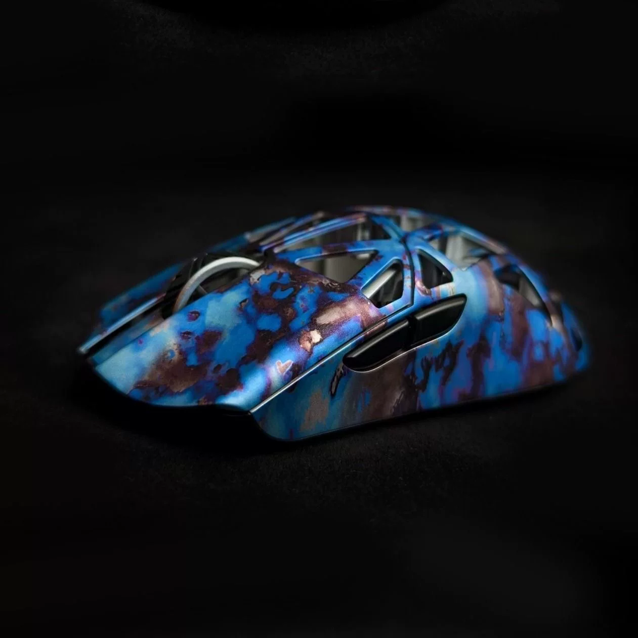 Ван Лин Цзинь Джи Flower Beast Carnival Thorn Rabbit Crushed Ice Blue Magnesium Alloy 8K Беспроводная мышь Original Phase 3950