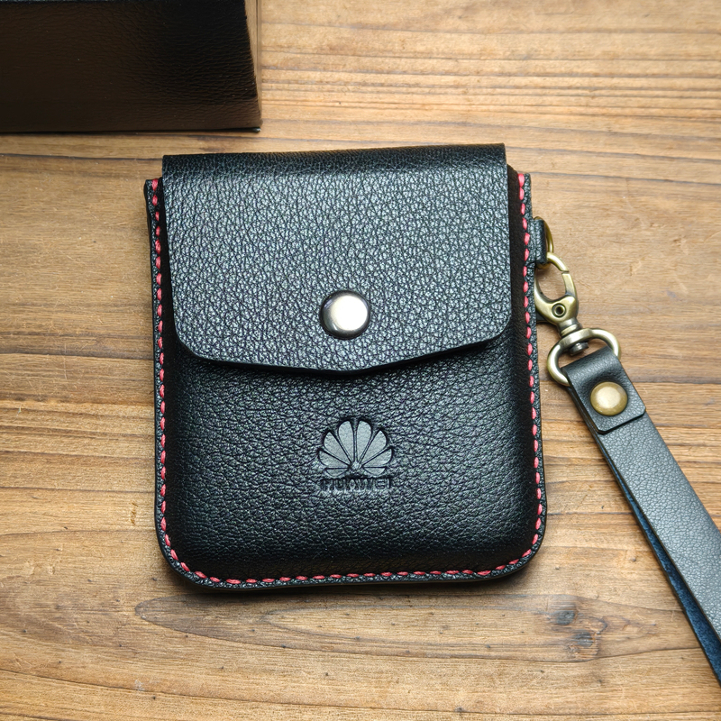 Sheath Brand Phone Case with Vertical Large Flap in Deer Leather, Suitable for Huawei Wide-Screen Pura X2, Cowhide Leather Case, Pura X Max Collector's Edition Protective Case, Foldable Screen Genuine Leather Phone Case Sheath Brand Phone Case with Vertical Large Flap in Deer Leather, Suitable for Huawei Wide-Screen Pura X2, Cowhide Leather Case, Pura X Max Collector's Edition Protective Case, Foldable Screen Genuine Leather Phone Case
