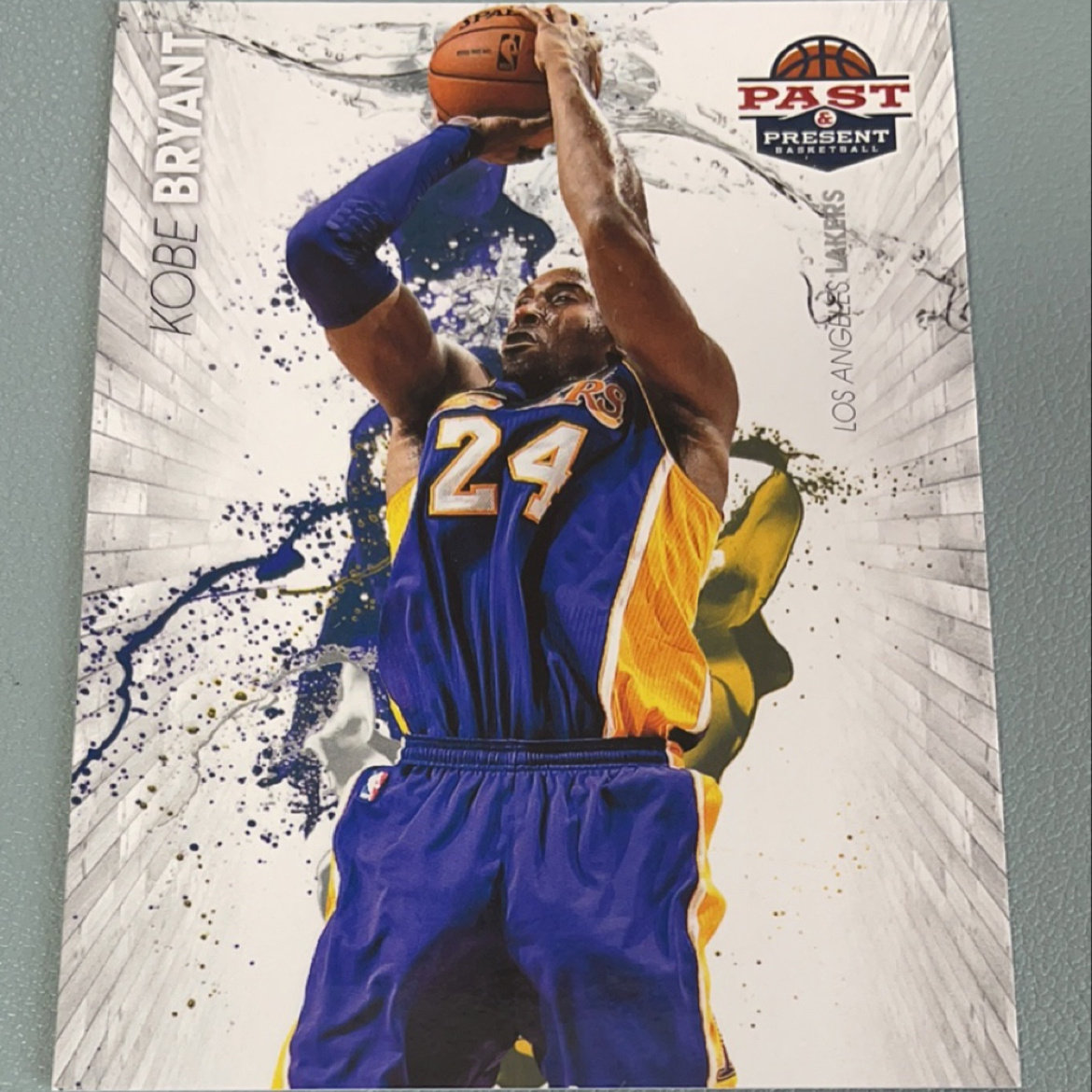 正版NBA球星卡科比特卡专集，帕尼尼Topps出品，湖人传奇再现！-篮球球迷用品-淘宝好物网, image size:1170x1170