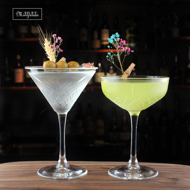 Pasha Pachi Turkey imported engraved cocktail glass carved champagne glass new martini glass saucer wine glass