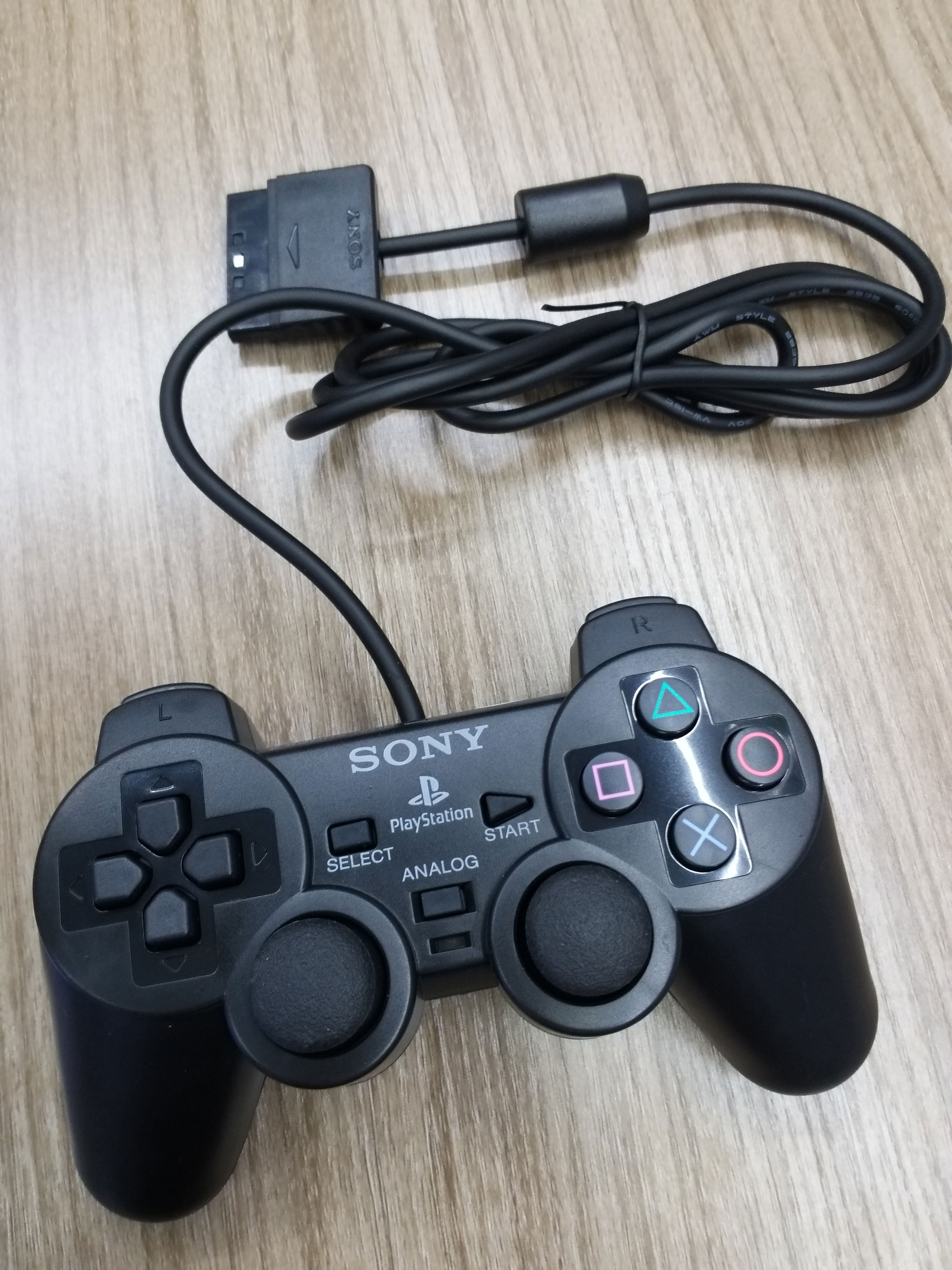 索尼PS2有线手柄带振动,支持PS2 PS1全系主机,重温经典足球盛宴!-手柄-淘宝好物网