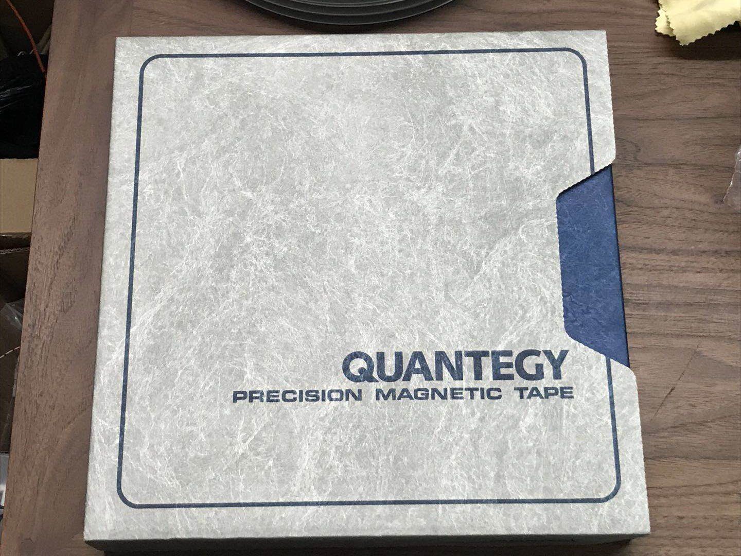 Original BRAND NEW AMERICAN QUANTEGY 1 inch with core with original packaging-with bandwidth of 1 inch
