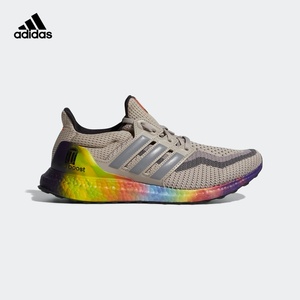 阿迪达斯官网 adidas UltraBOOST 女子城市系列跑步运动鞋 FW3721