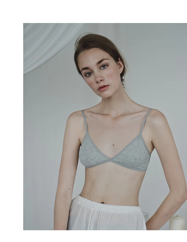 Đồ lót gia đình điên quàng qua vai dây mảnh cup áo ngực thoải mái không có bralette nữ đồ lót áo bra quây