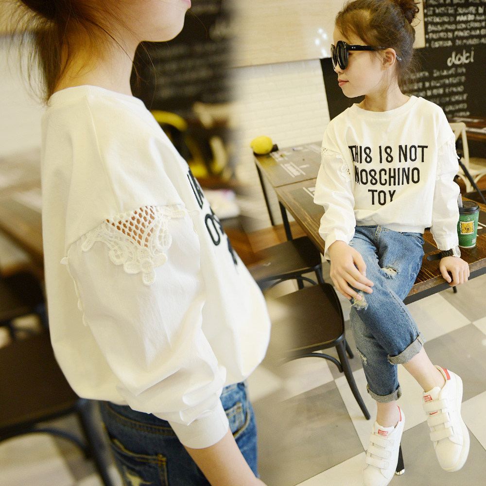 Han Edition Children's Clothing Girl Spring and Autumn New White Large Sleeve T-shirt hollow-sleeved Sweater