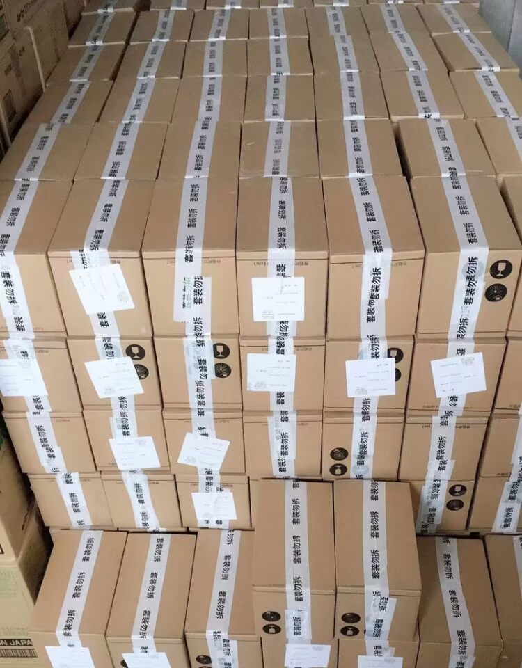[Giá thứ hai] Khăn lau ướt trẻ em 80 viên 5 gói Vệ sinh tay bé bằng giấy ướt vô vị có nắp 2019.3 mới - Khăn ướt khăn giấy ướt không mùi