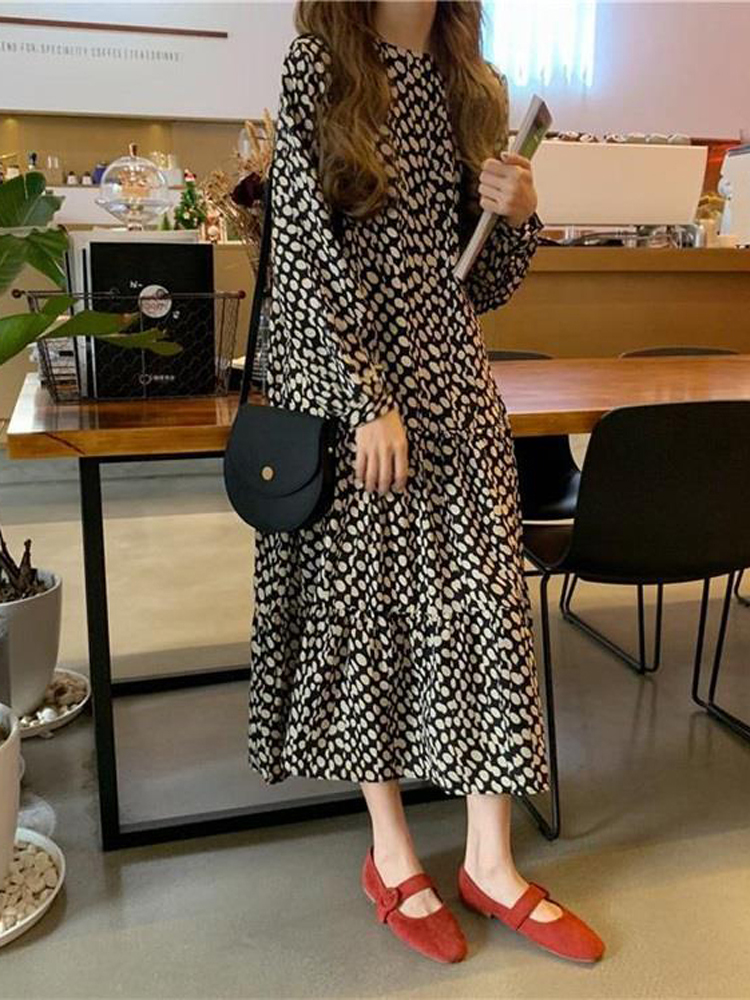 Lecea Alice black polka dot dress 2023 spring new loose polka dot big swing skirt long skirt female