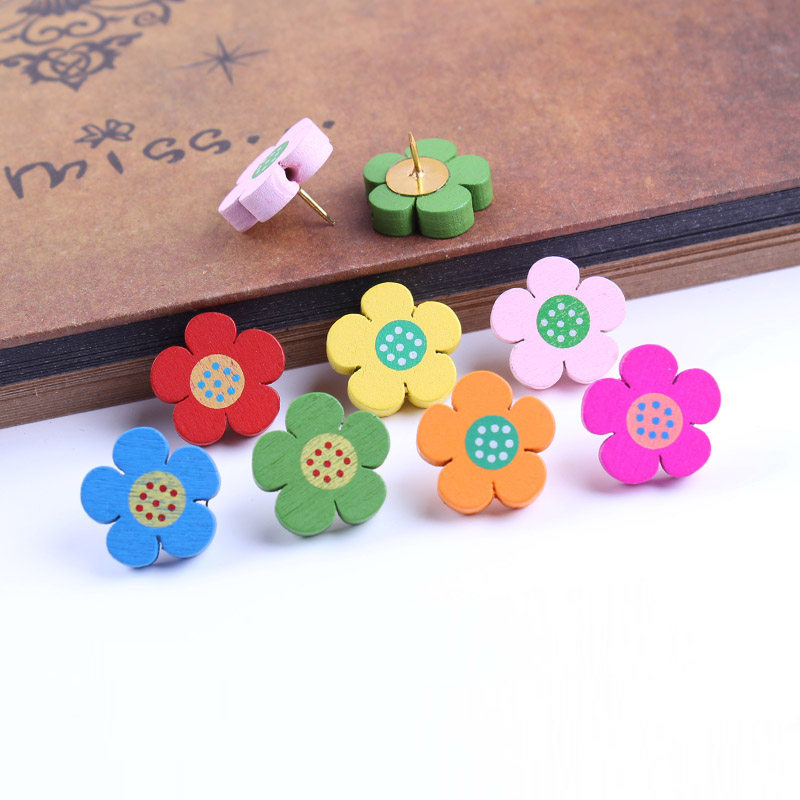 30 Kindergarten Decorative Candy Colored Flowers Original Wood Cork Photo Big Head Cartoon Environmental Protection Hand Pushpin