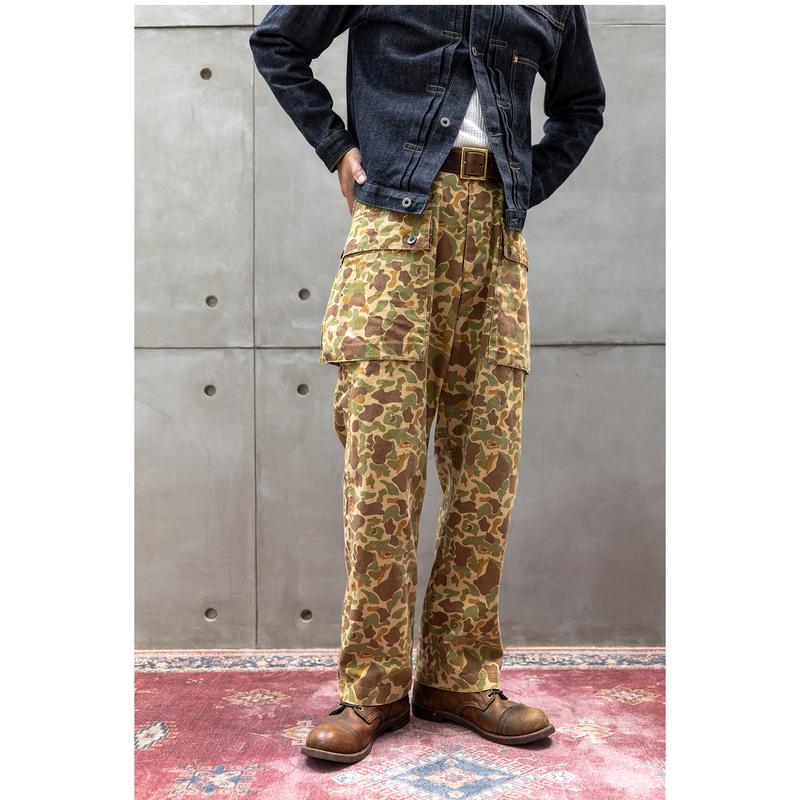 Currahee Men's American Retro Fashion P-44 Duck Hunting Camouflage Fishbone Pattern Loose Straight Pants 260811