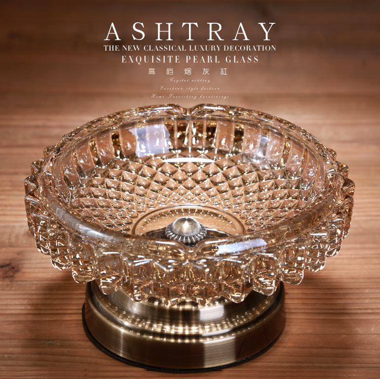 New Chinese crystal ashtray office bar KTV home coffee table decoration light luxury desktop glass decoration American style