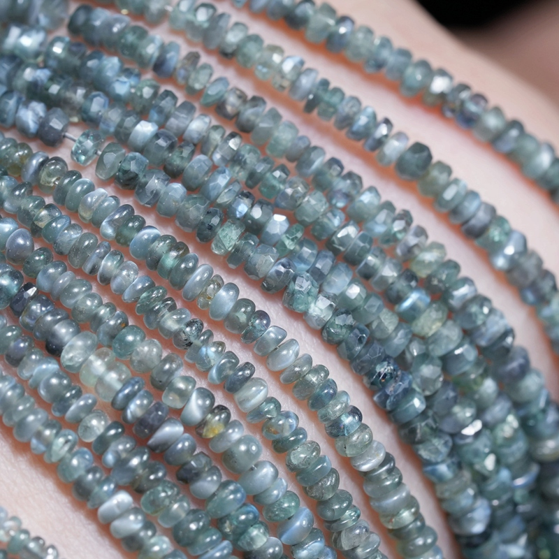希少！インドから輸入した、天然の高品質アレキサンドライト研磨・カット済みそろばんビーズDIY半完成品