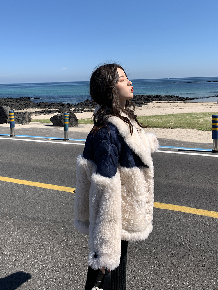 Lecea Alice lamb wool short coat women's 2022 winter new fashion loose plus velvet thick cotton clothing